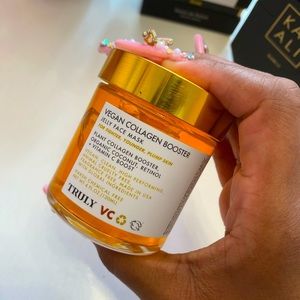 TRULY Jelly Face Mask